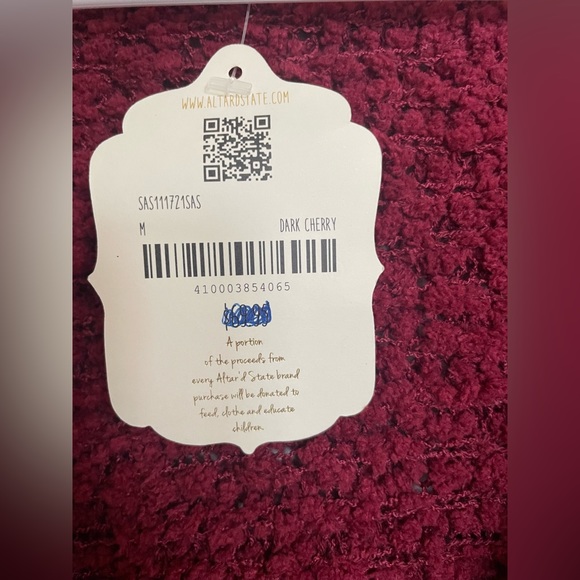 Altar’d State Women’s Sweater - Size Medium - Picture 6 of 10